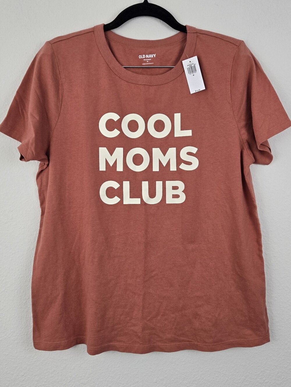 Nwt Old Navy Cool Moms Club Tshirt